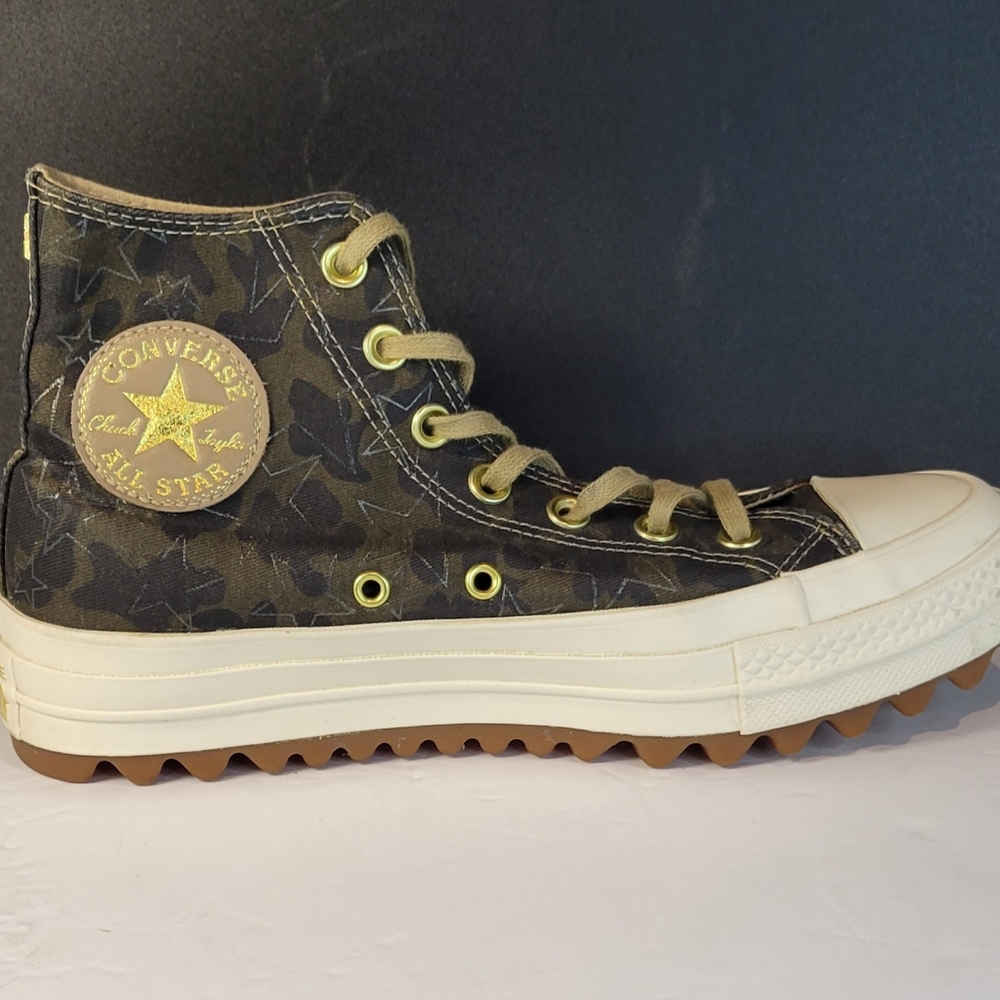 Converse High Top Ankle Boots in Dark Blue and Tan - Picture 4 of 12